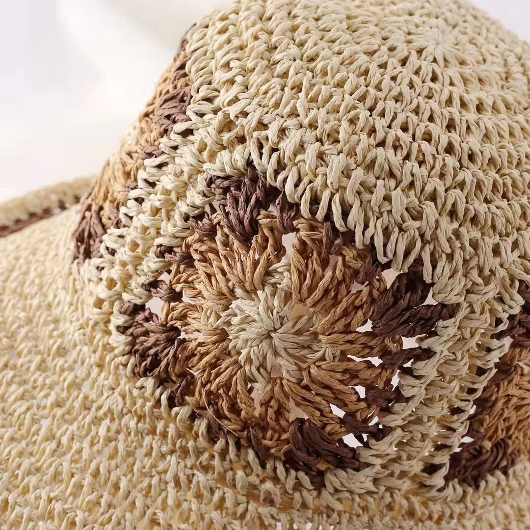 Bohemian Chic: Crochet Straw Hat for Women, Perfect for Summer Beach Days with its Big Brim and Ethnic Wind Style, Ideal for Sun Protection and Trendy