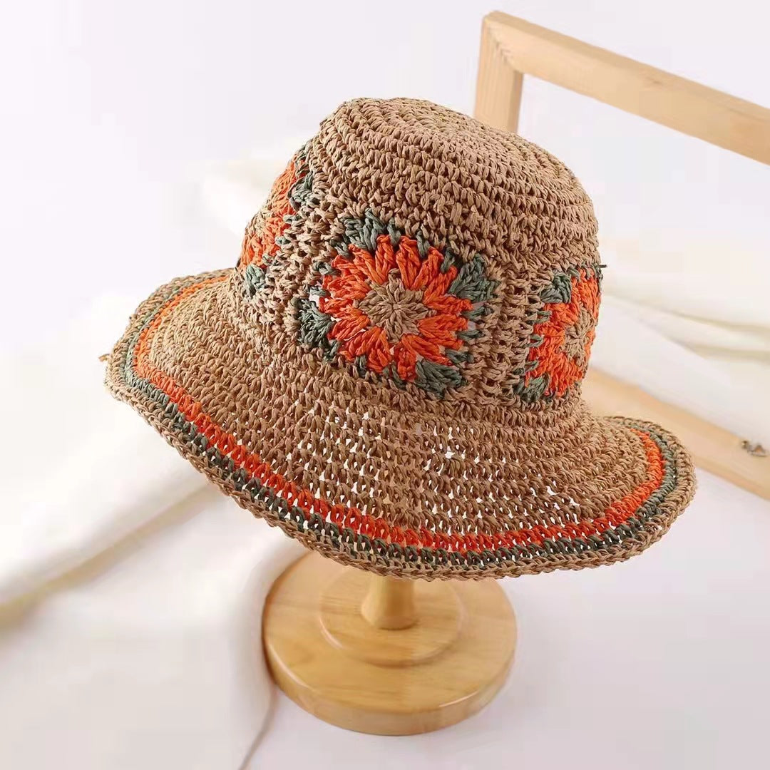 Bohemian Chic: Crochet Straw Hat for Women, Perfect for Summer Beach Days with its Big Brim and Ethnic Wind Style, Ideal for Sun Protection and Trendy