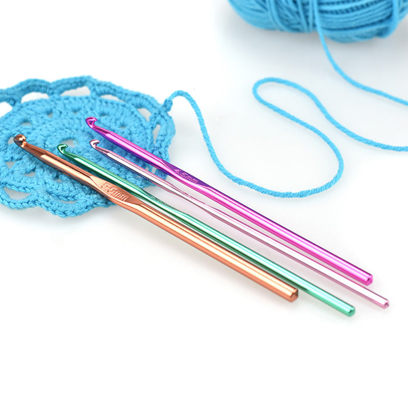 Colorful Metal Aluminum Crochet Hook: Brighten Up Your Crafting with Vibrant Tools