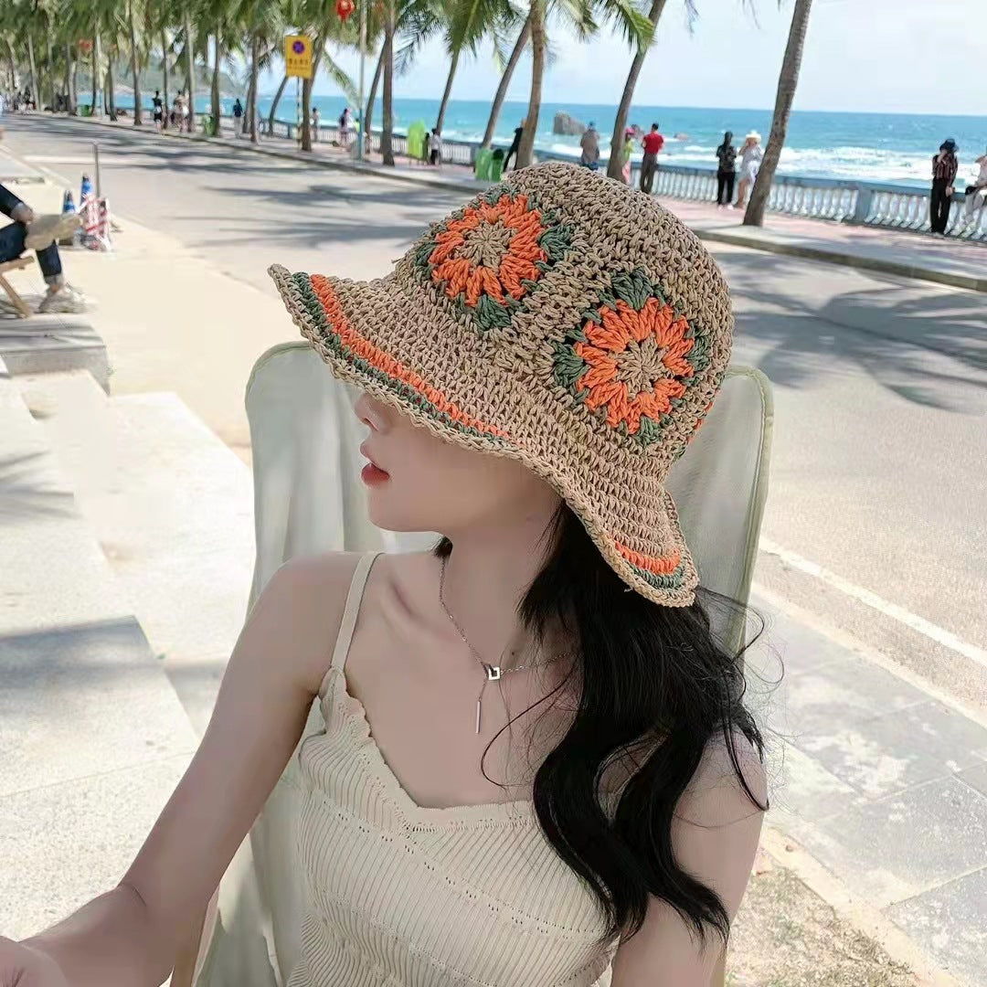 Bohemian Chic: Crochet Straw Hat for Women, Perfect for Summer Beach Days with its Big Brim and Ethnic Wind Style, Ideal for Sun Protection and Trendy