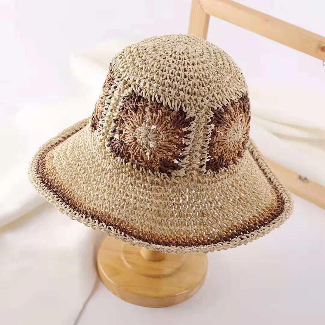 Bohemian Chic: Crochet Straw Hat for Women, Perfect for Summer Beach Days with its Big Brim and Ethnic Wind Style, Ideal for Sun Protection and Trendy